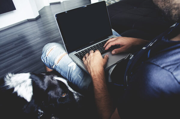 Laptop básica para clases